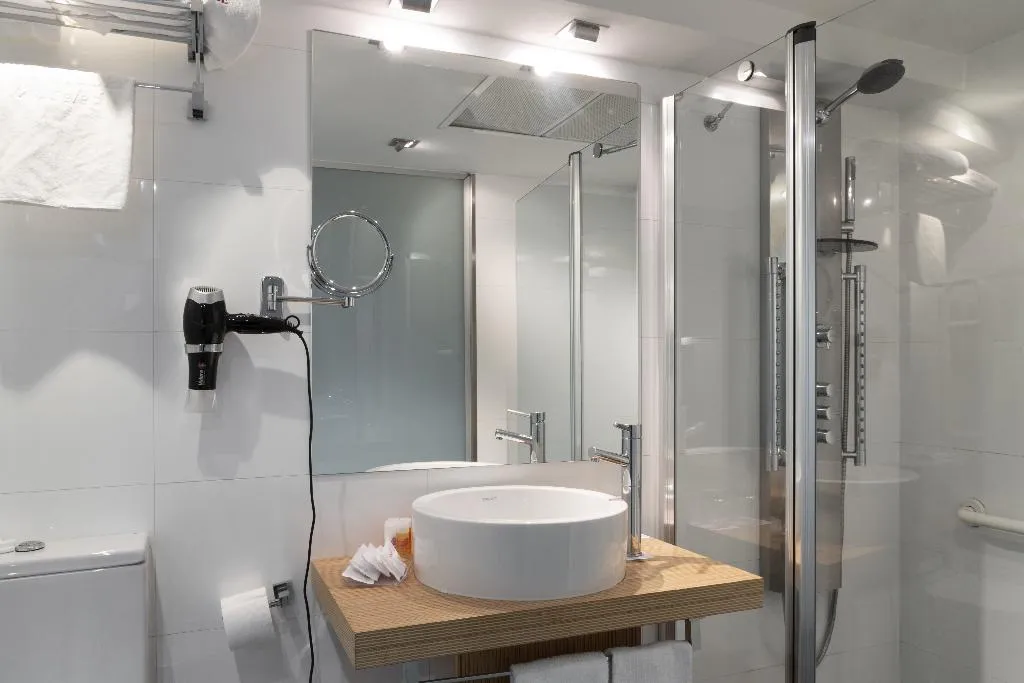 Double or Twin STANDARD Room, Petit Palace Alcala, Madrid