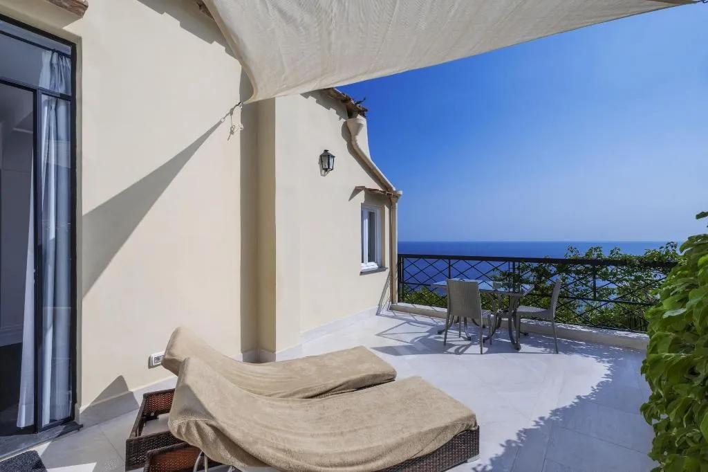 Room, Villa Magia, Naples