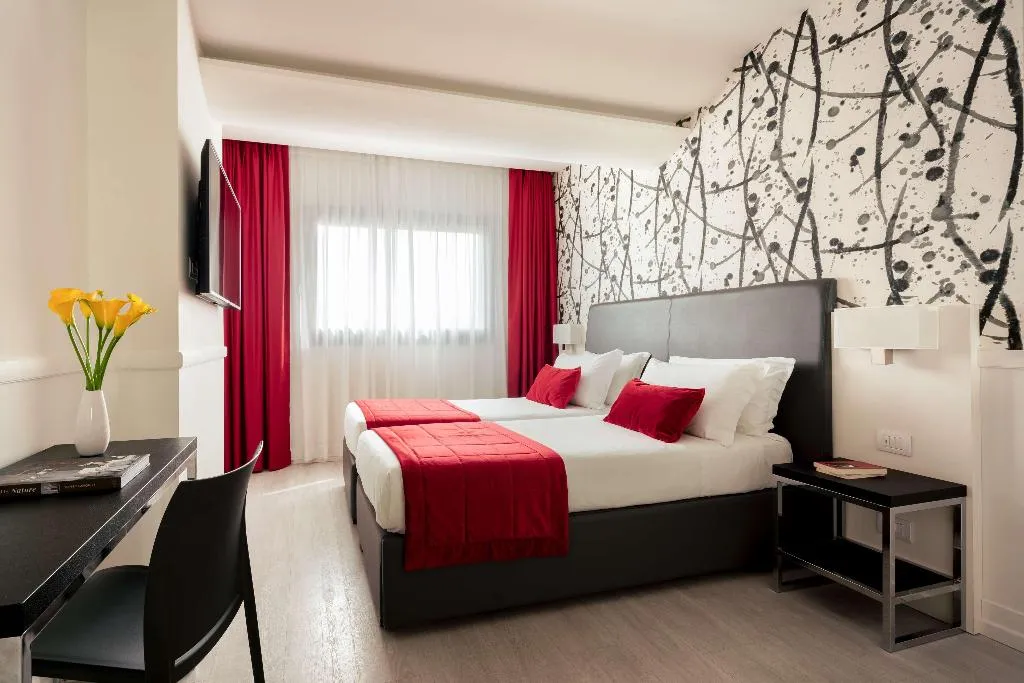 Room, American Palace Eur, Rome