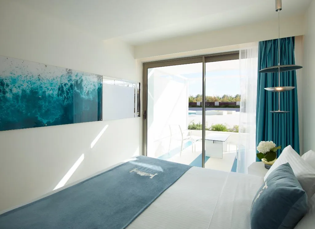 FAMILY ROOM DELUXE LAND VIEW Room, I Resort Beach Hotel and Spa, Crete