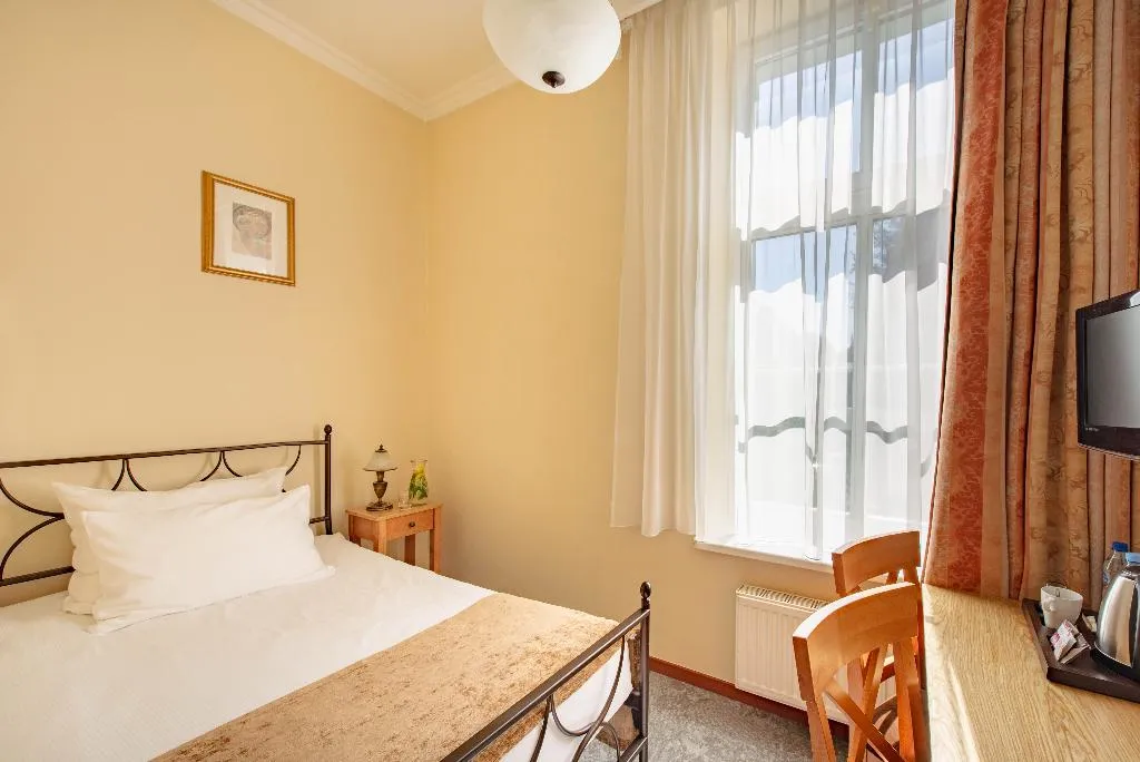 DOUBLE STANDARD Room, Villa Sedan - Destigo Hotels, Gdansk