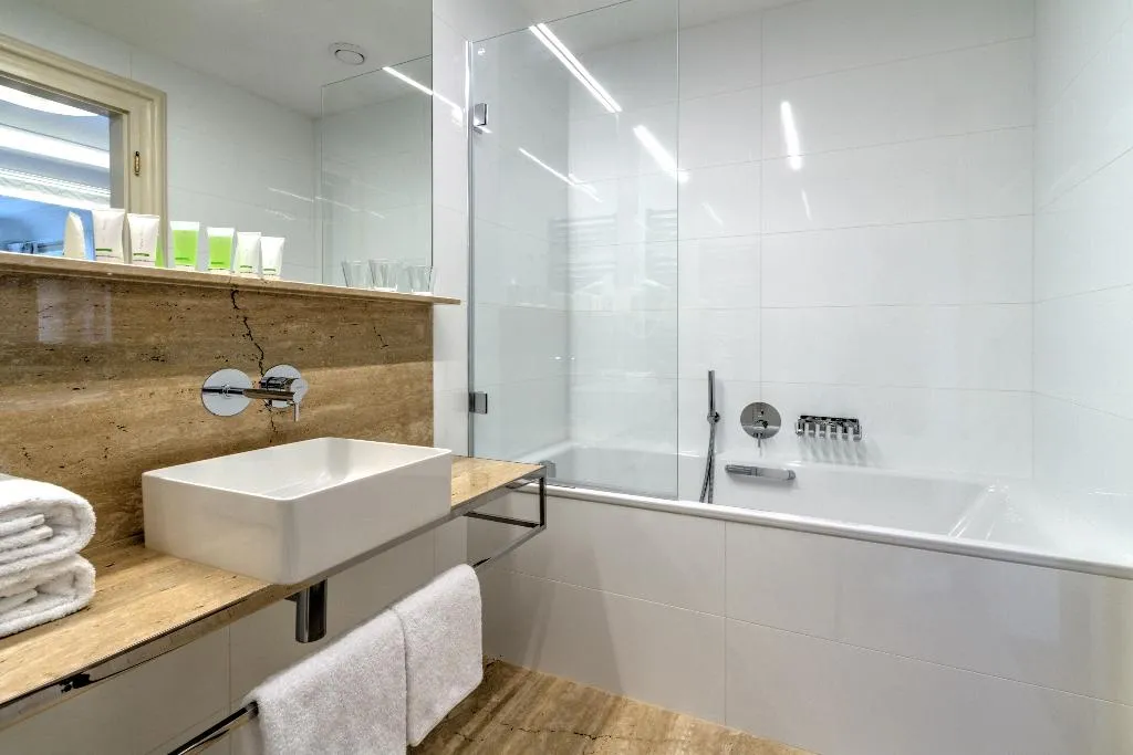 Double or Twin DELUXE Room, Golden Star, Prague