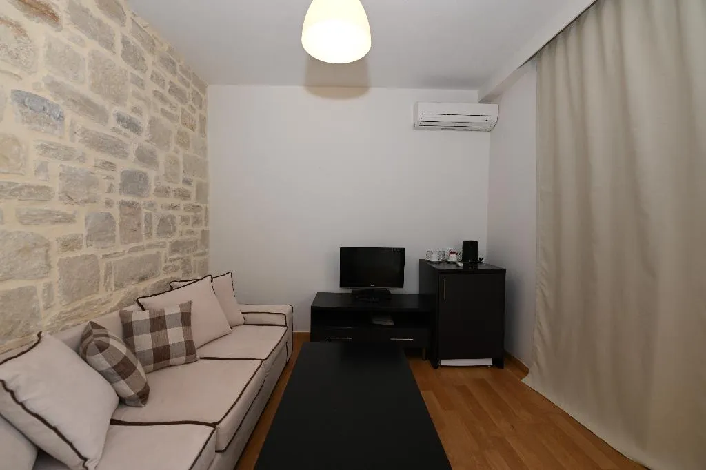 JUNIOR SUITE STANDARD Room, RG Village Crete, Crete