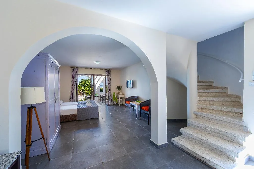FAMILY ROOM STANDARD Room, Latchi Family Resort, Cyprus