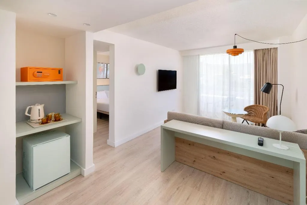 DOUBLE ONE BEDROOM Room, Sol Arona Tenerife, Tenerife
