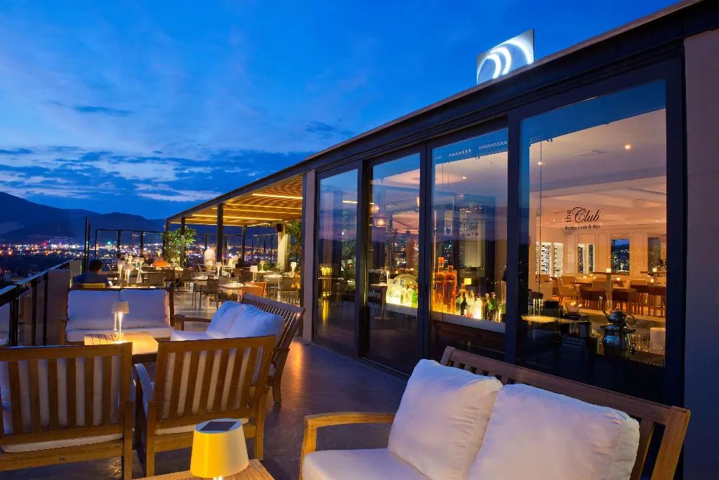 Bar, Ramada Resort by Wyndham Bodrum, Bodrum