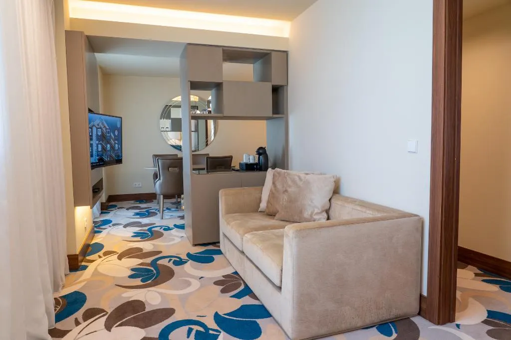 SUITE STANDARD Room, Smy Lisboa, Lisbon