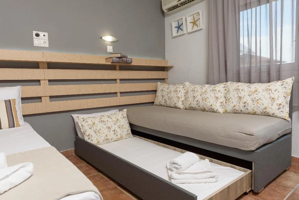 STUDIO SUPERIOR Room, Ammos Beach & Studios, Thessaloniki