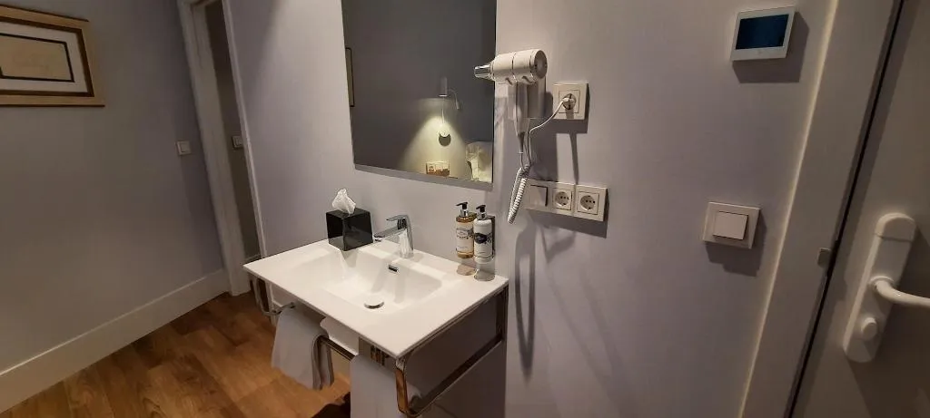 Room, Hotel Oleum Parking Gratuito Reserva Previa, Andalucia