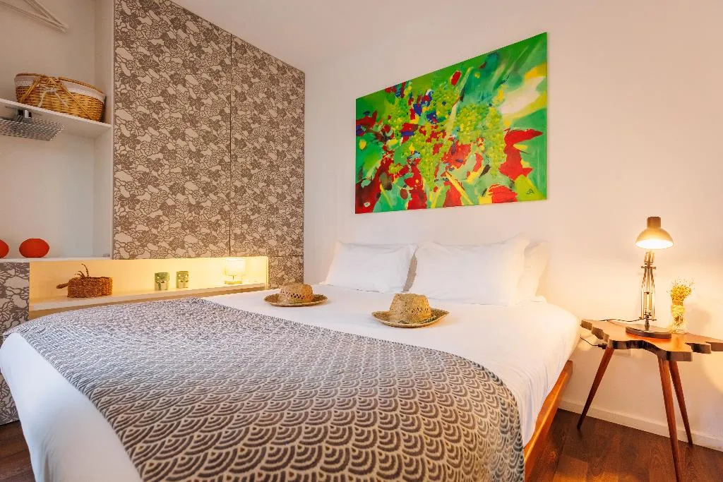 STUDIO DELUXE ONE BED Room, Laranjal Farm House, Algarve