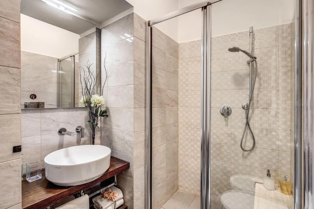 Room, Approdo Ripetta, Rome