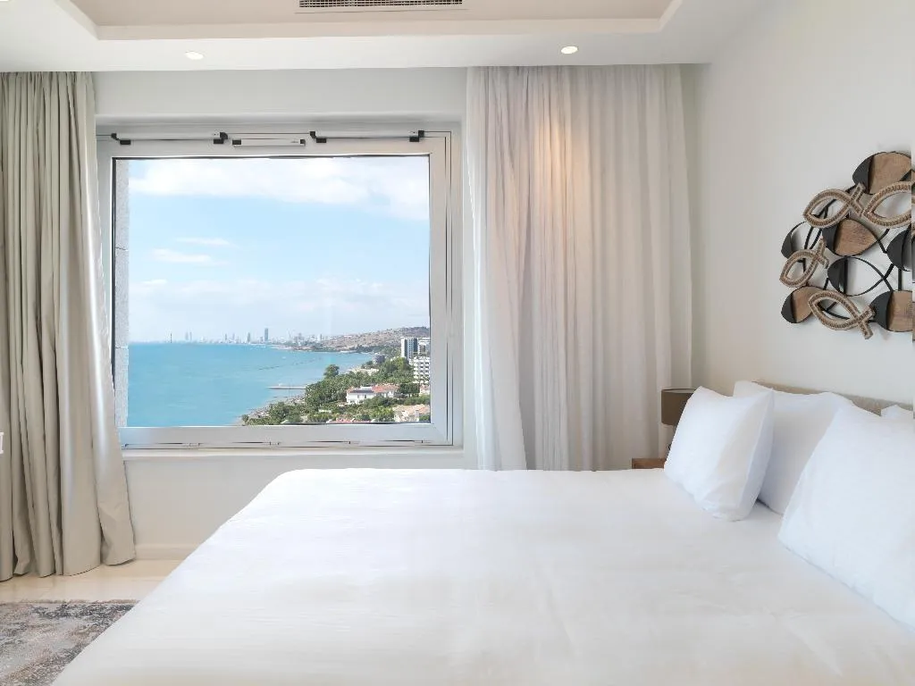 APARTMENT LUXURY Room, The Tower at St Raphael Resort, Cyprus