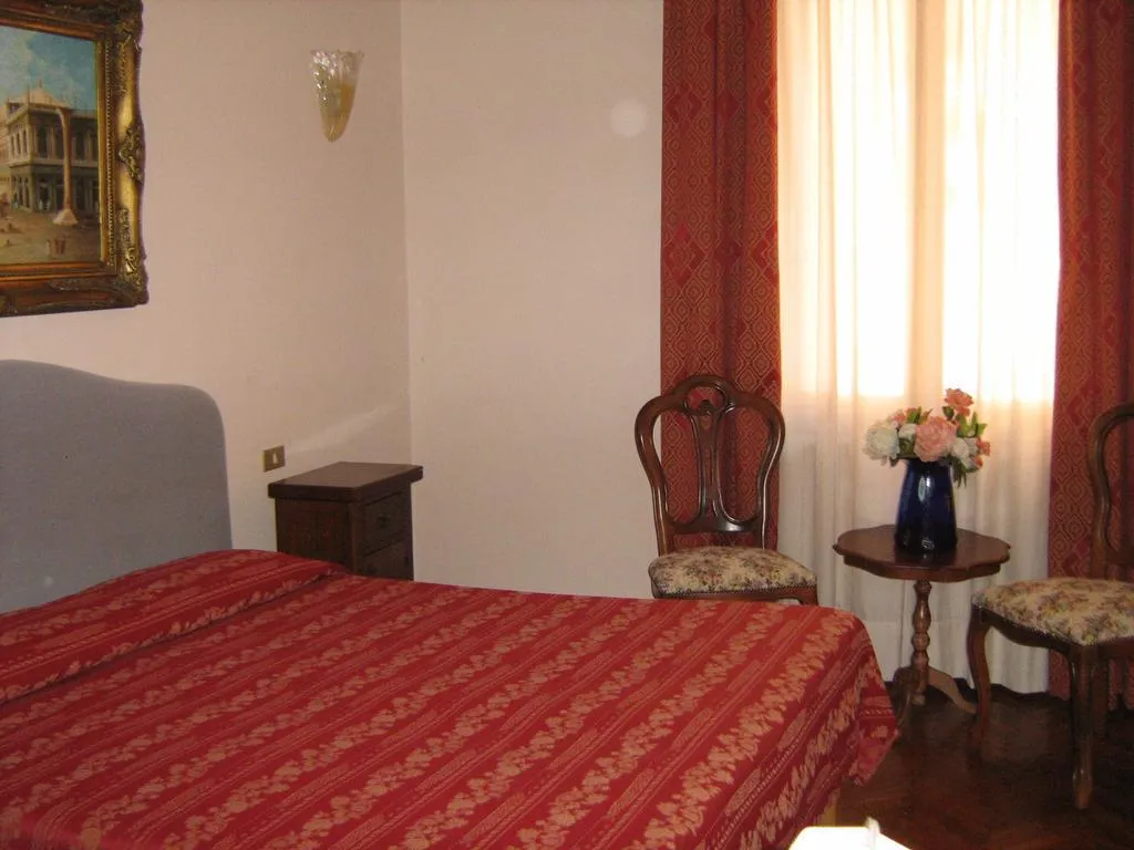 General view, Residenza Grisostomo, Venice