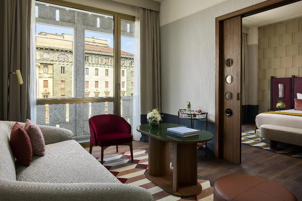 SUITE WITH VIEWS Room, Tivoli President Milano Hotel, Milan