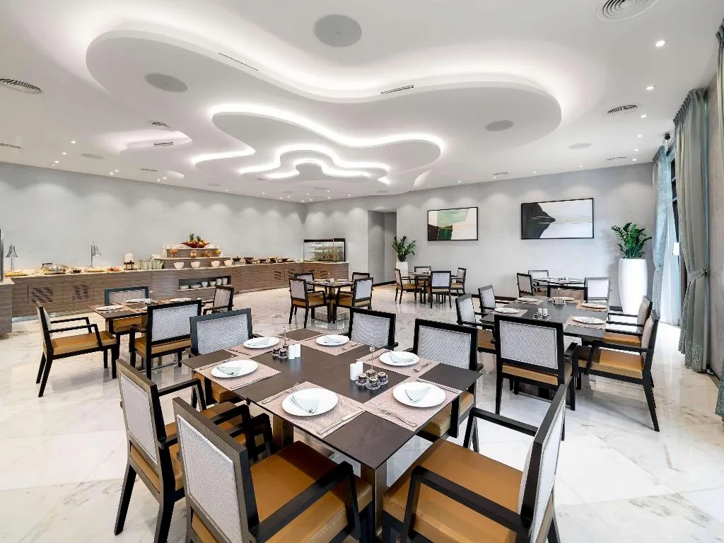 Restaurant, Sofitel Dubai The Palm, Dubai
