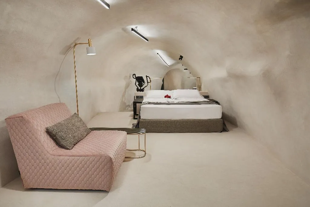 SUITE SUPERIOR Room, Divine Cave Experience, Santorini