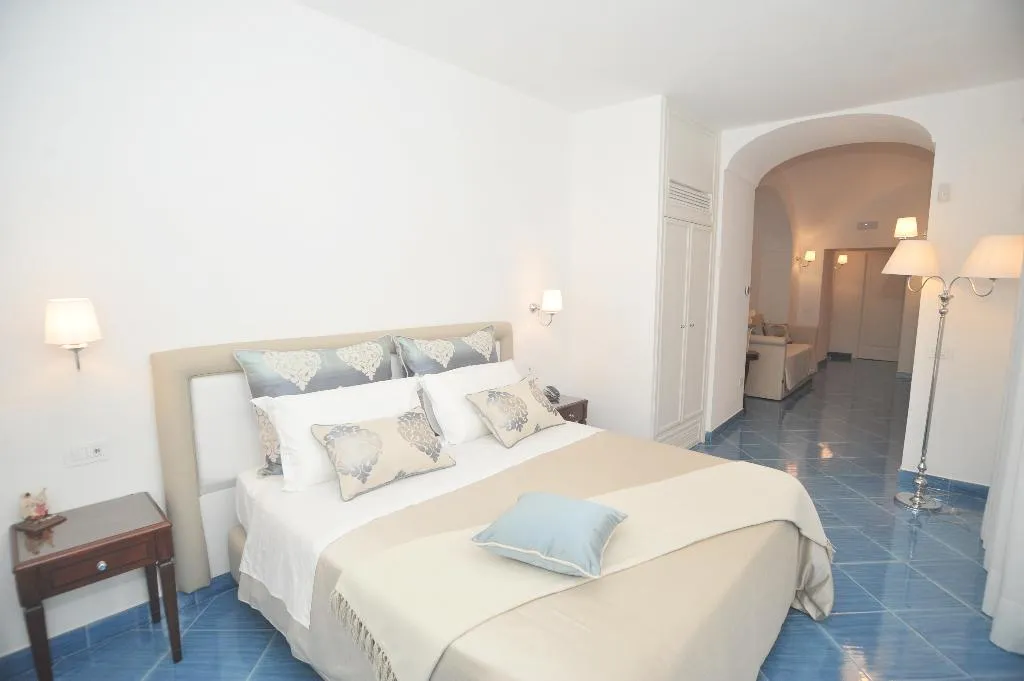 SUITE SUPERIOR SEA VIEW Room, Core Amalfitano City Suites, Naples