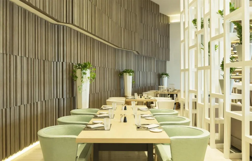 Restaurant, Le Royal Meridien Beach Resort and Spa, Dubai