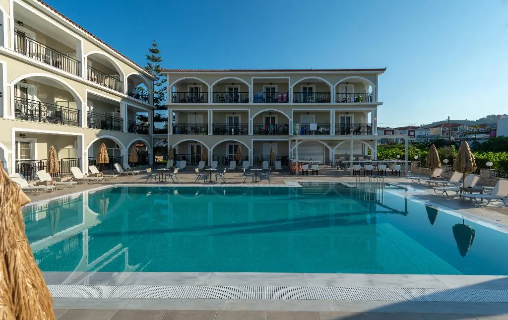 Pool, Athina Apts, Zante
