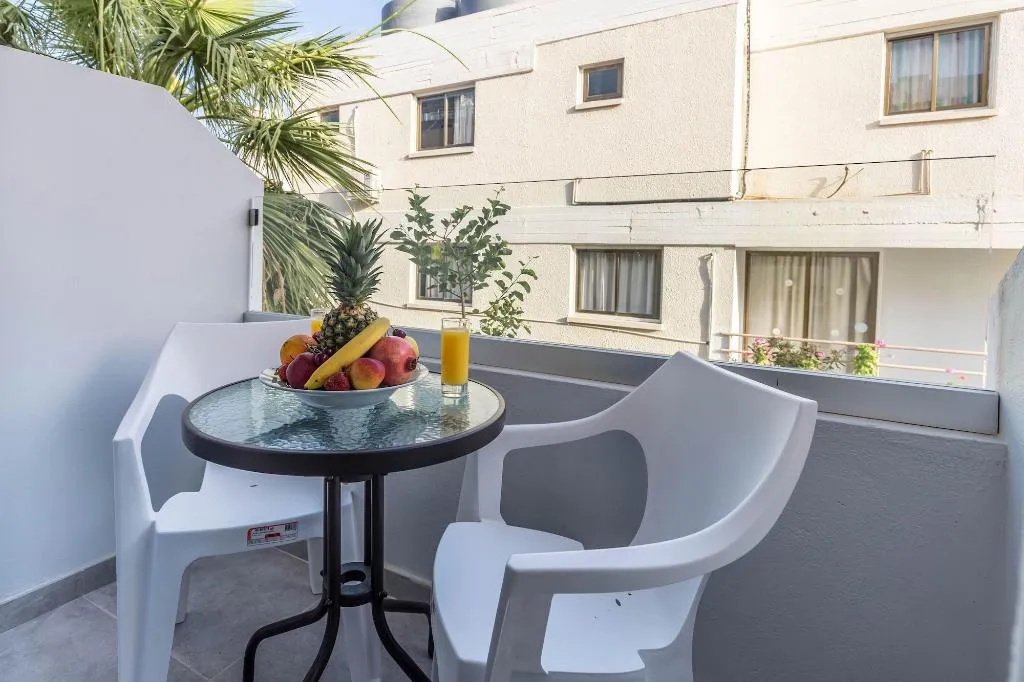 Room, Paul Marie, Cyprus