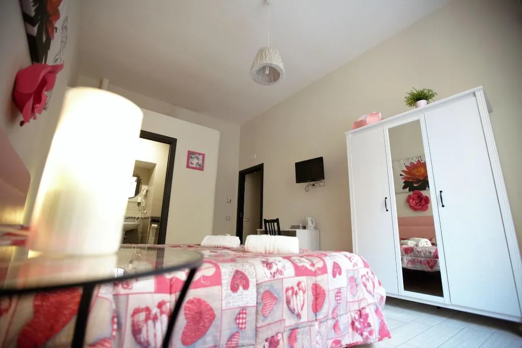 Room, Domus Armenio, Naples