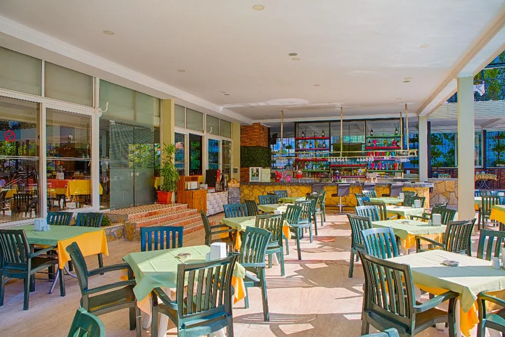 Bar, Gardenia Beach Hotel, Antalya