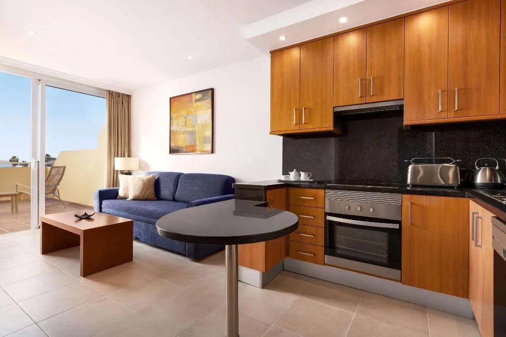 Room, Wyndham Residences Tenerife Costa Adeje, Tenerife