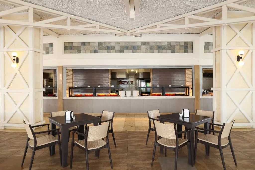 Restaurant, Crystal Admiral Aqua Collection, Antalya