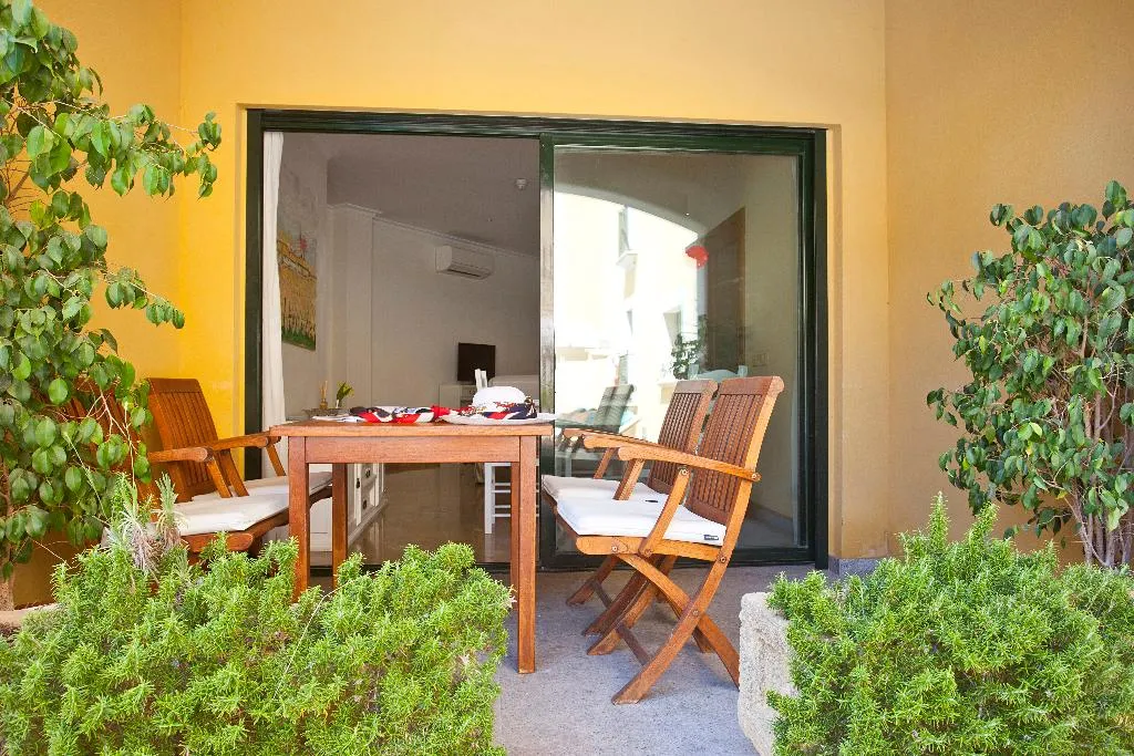 SUITE WITH TERRACE Room, Galeon Suites, Majorca