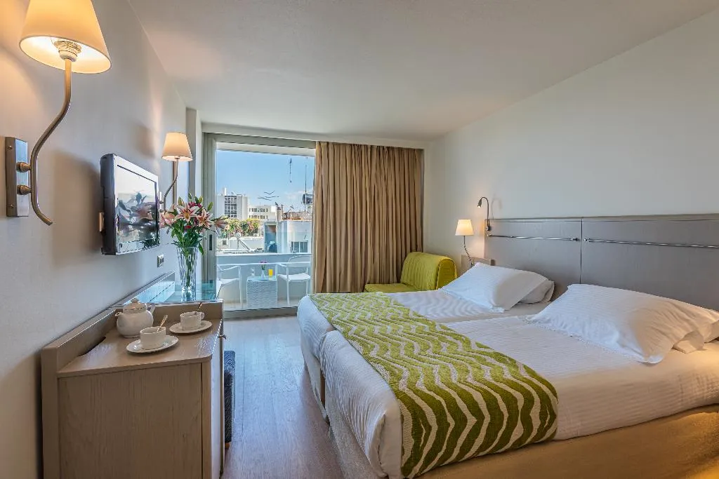 TWIN SUPERIOR SIDE SEA VIEW Room, Kriti Beach, Crete