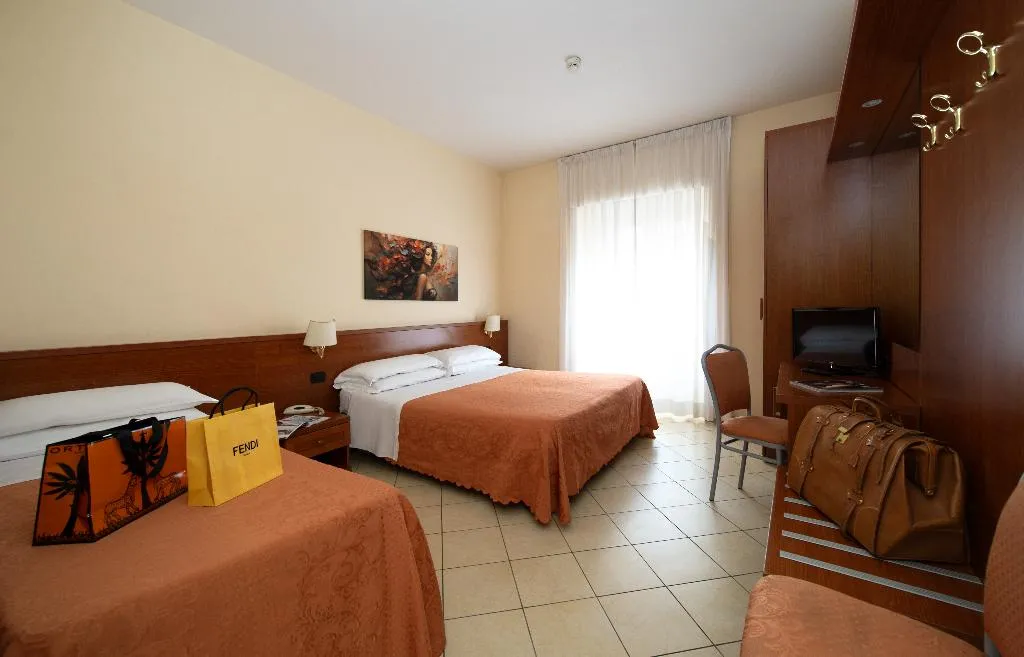 Room, Priscilla, Rome