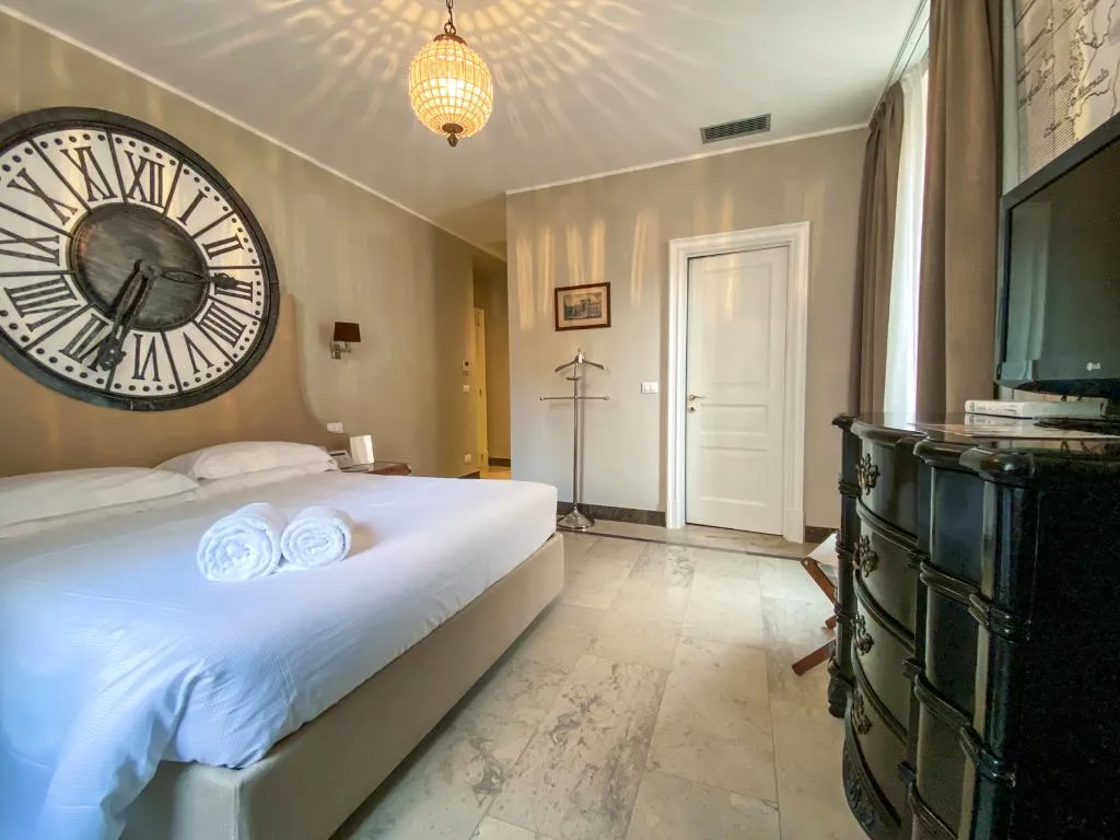 DOUBLE ONE BEDROOM ONE BATHROOM Room, La Dépendance Hotel, Catania