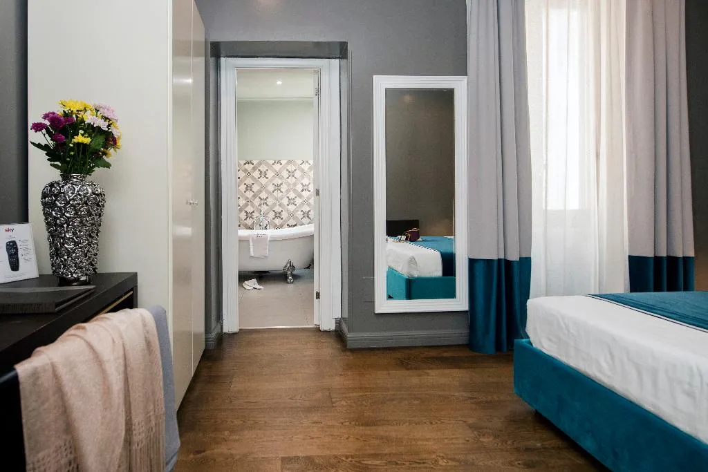 DOUBLE SUPERIOR Room, Hotel 87 Eightyseven, Rome