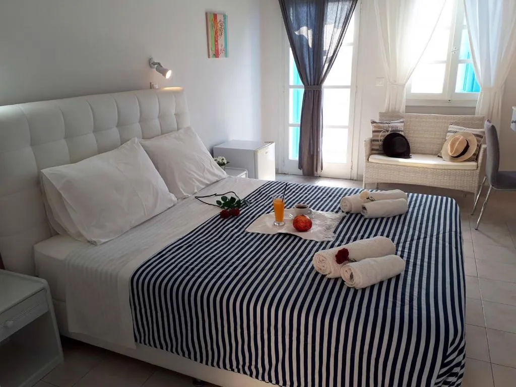 Double or Twin SEA VIEW Room, Petradi, Santorini