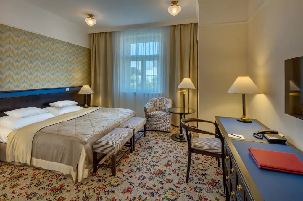 DOUBLE DELUXE Room, Hotel Savoy Prague, Prague