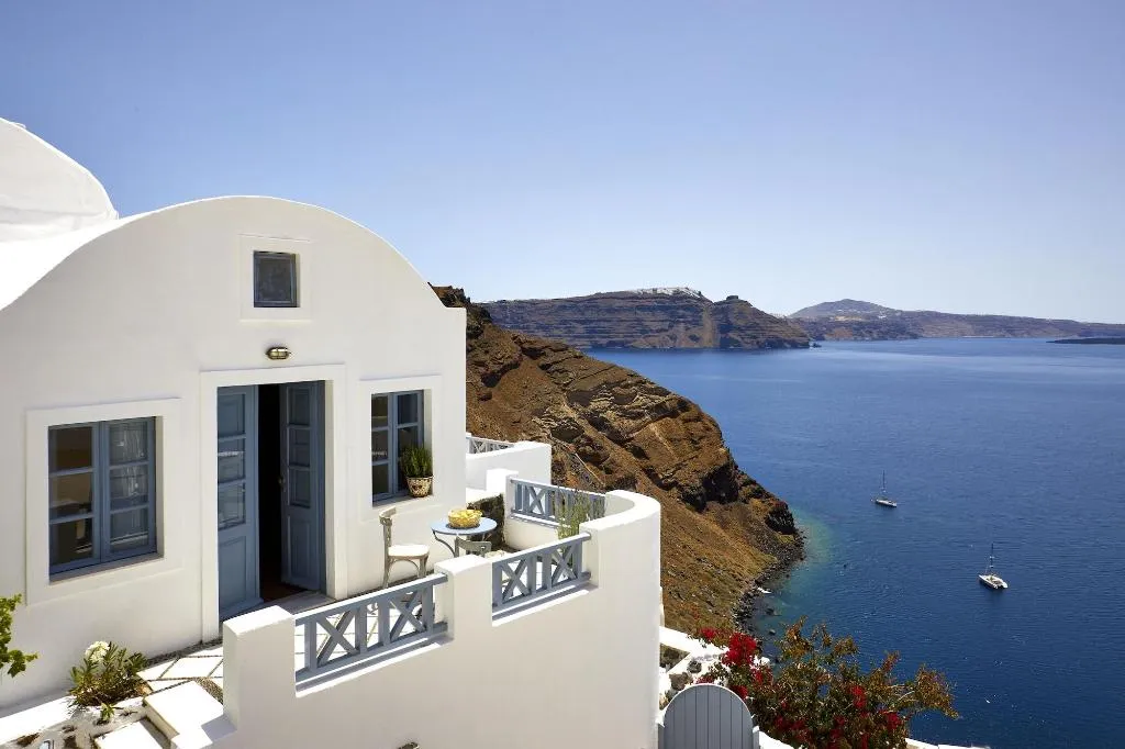 Room, Allure Breeze Suites, Santorini