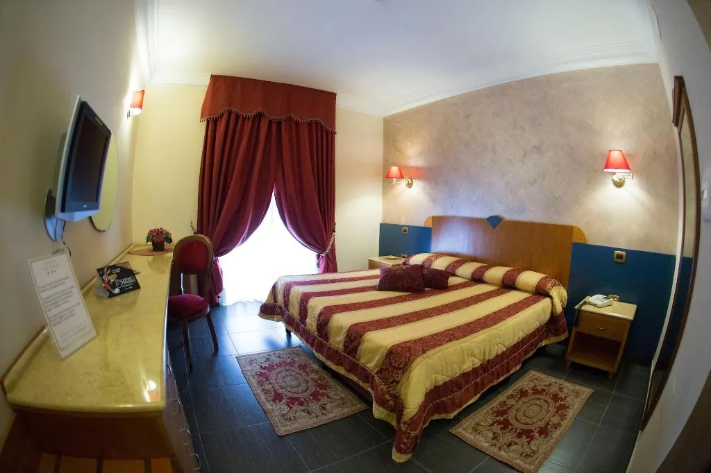 Room, Bellavista, Naples