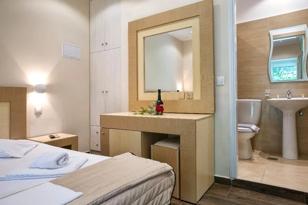 TRIPLE STANDARD Room, Anita Hotel, Corfu