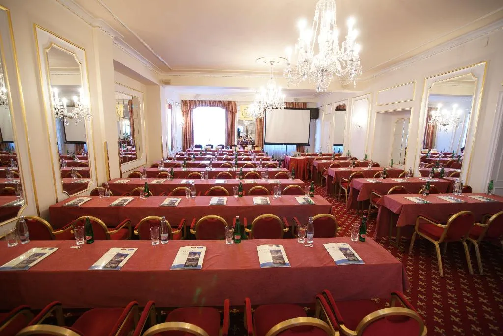Conferences, Ambassador Zlata Husa, Prague