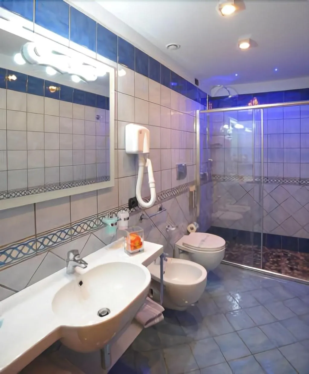 Room, Hotel Floridiana, Naples