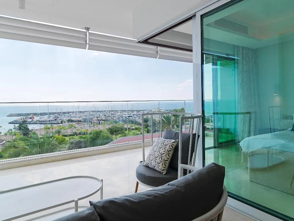 APARTMENT LUXURY Room, The Tower at St Raphael Resort, Cyprus