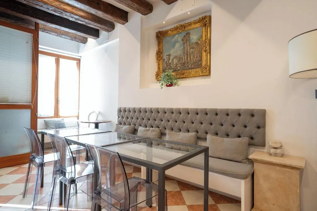 Lobby, Alla Corte Rossa, Venice