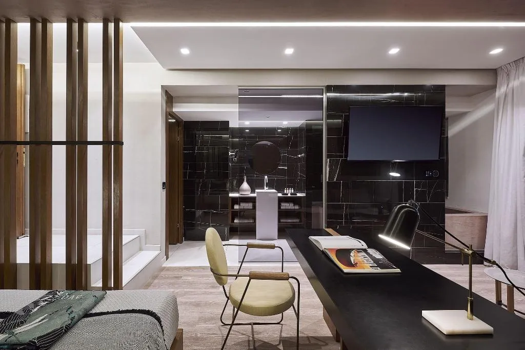 Room, Dyo Suites, Crete