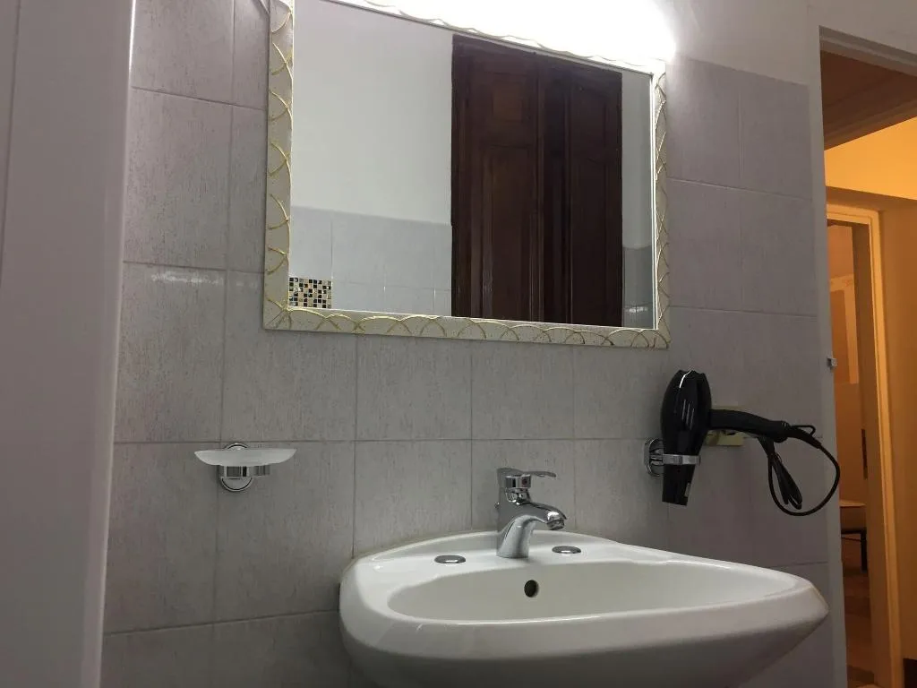 Room, Amantea Bed And Breakfast, Palermo