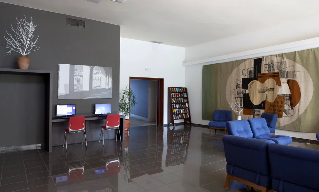 Lobby, Alga, Costa Brava