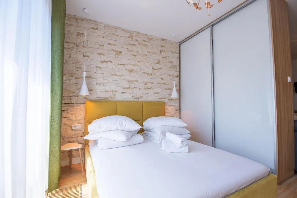 Room, City Lights Apartments, Krakow