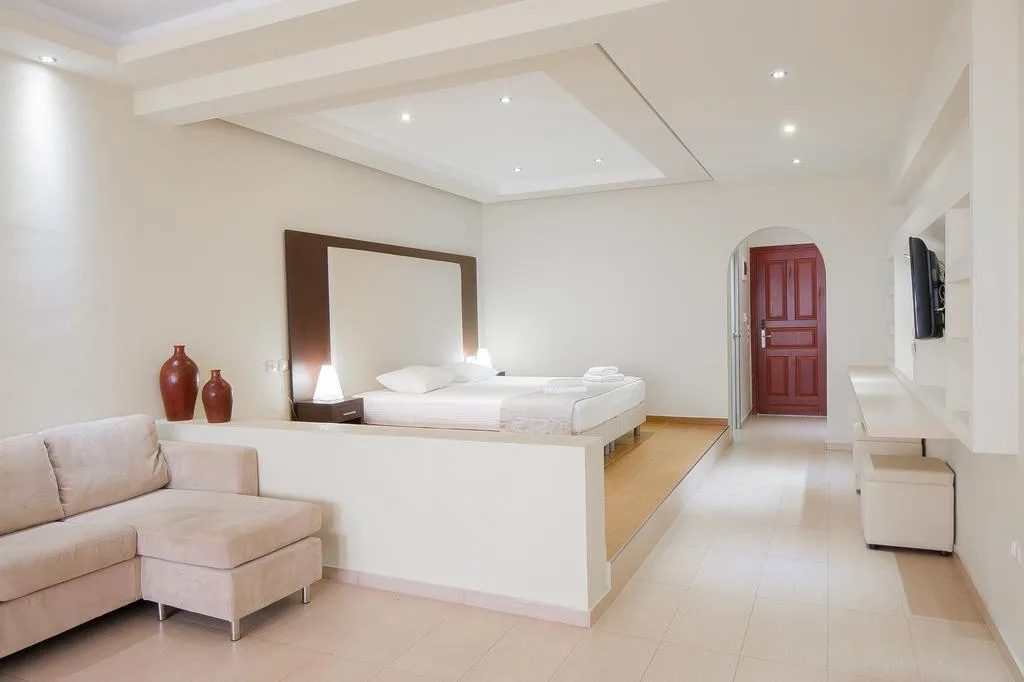 Double or Twin STANDARD Room, splendour hotel and suites, Santorini