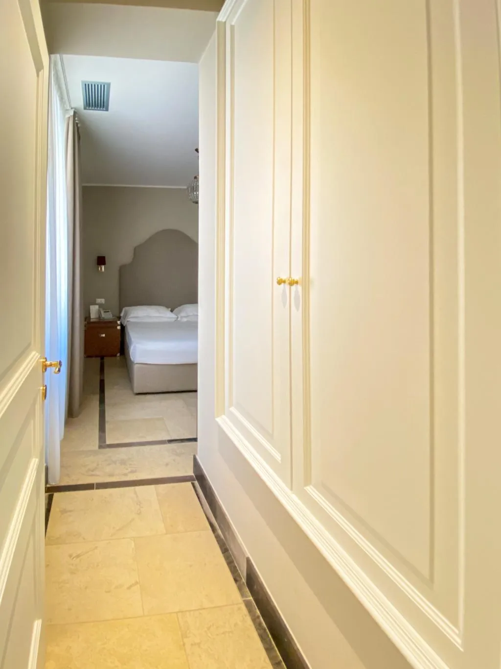 JUNIOR SUITE TWO BEDROOMS ONE BATHROOM Room, La Dépendance Hotel, Catania