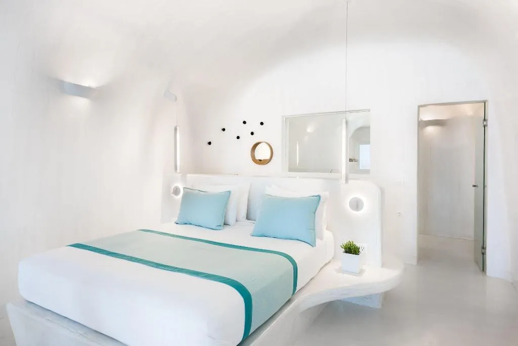 Room, Maregio Suites, Santorini