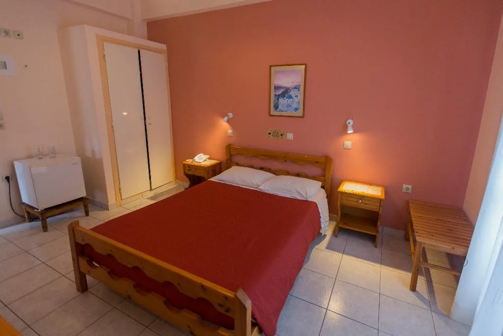 Double or Twin STANDARD Room, Preka Maria, Santorini